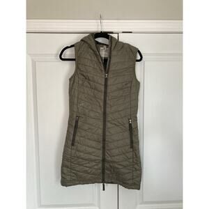 SKHOOP Debbie Long Puffer Vest Women's Size Small Hooded Zip Up Green Black Ski